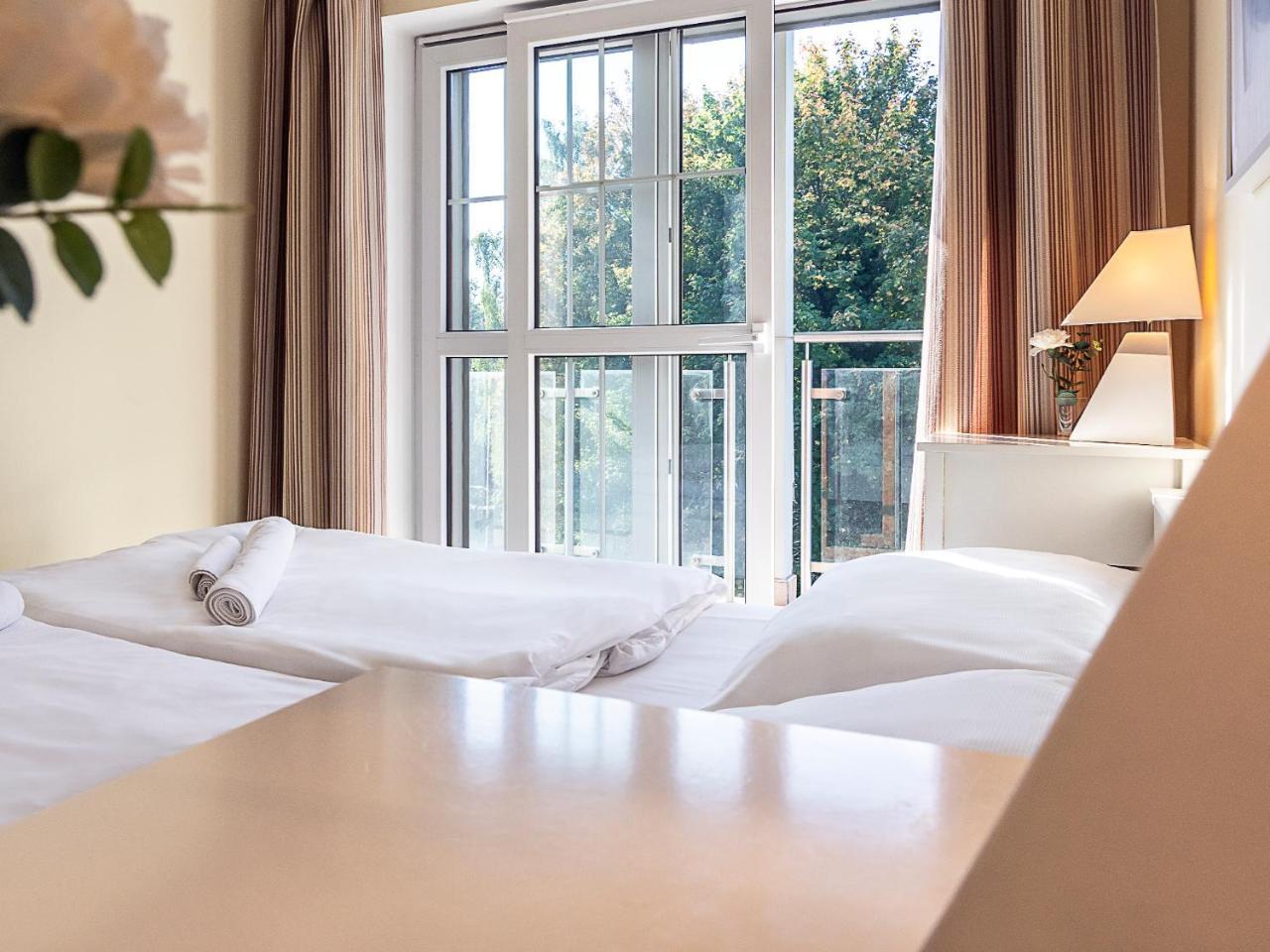 VacationClub - Rezydencja Bursztyn Apartament 31 Swinoujscie Kültér fotó
